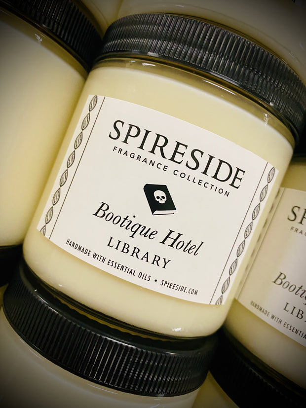 Bootique Hotel Library Candle